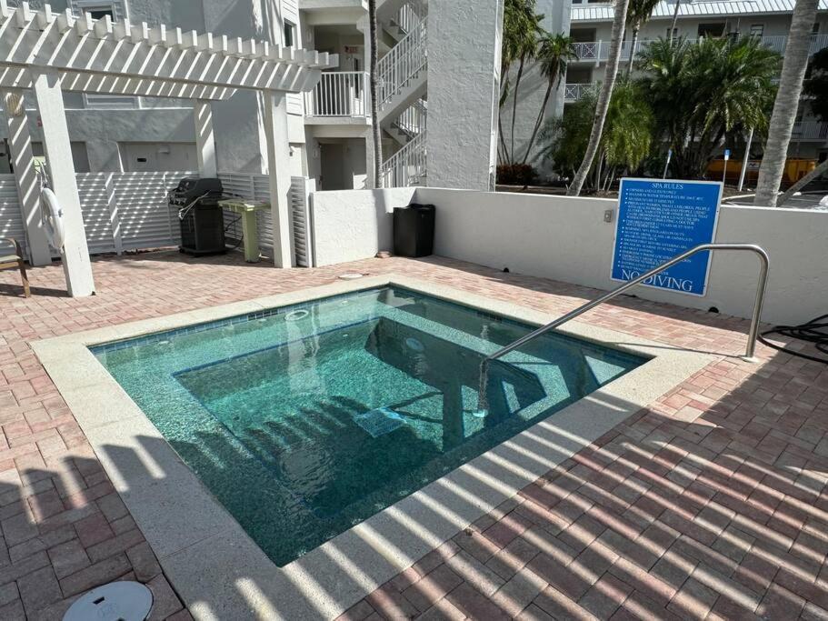 Captiva Bayside Villas 1 Bedroom 2 Bath - Sleep 4 Captiva Island Exterior photo